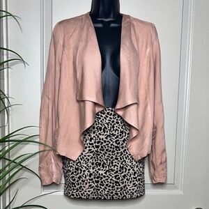 Elegant Women's Pink Drape Blazer